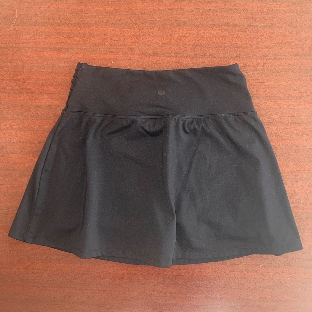 Yogalicious Black Crosstown Skort - Picture 3 of 3